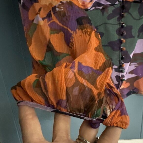 BCBGmaxazria Floral Print SILK Peasant Blouse Women’s Size L Large Chiffon - Picture 3 of 11